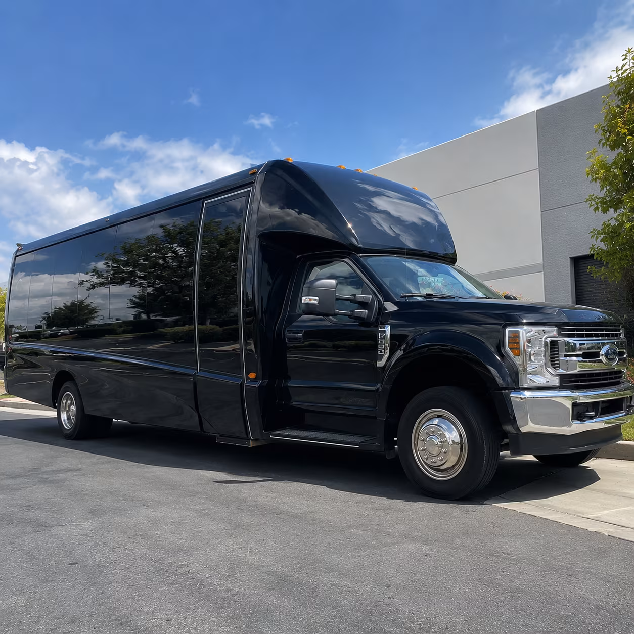 book the perfect ride for your next field trip 3