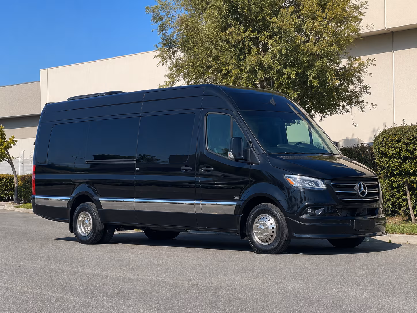 book the perfect ride for your next sporting event 5