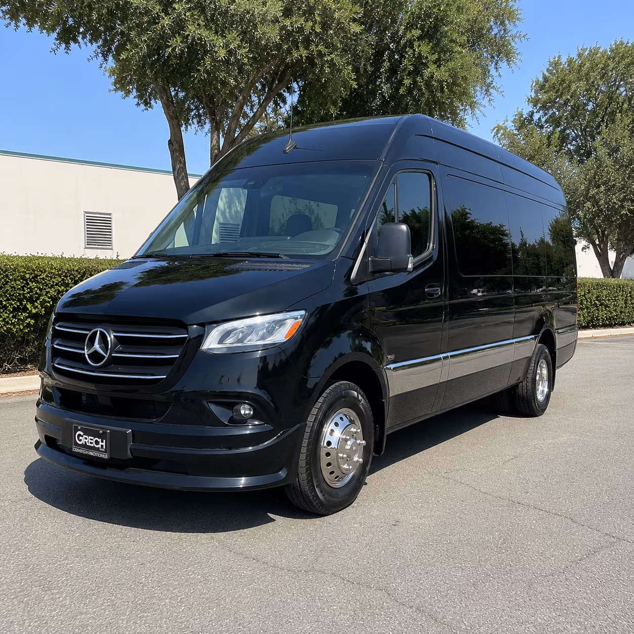 book the perfect ride for your next wine tour 1