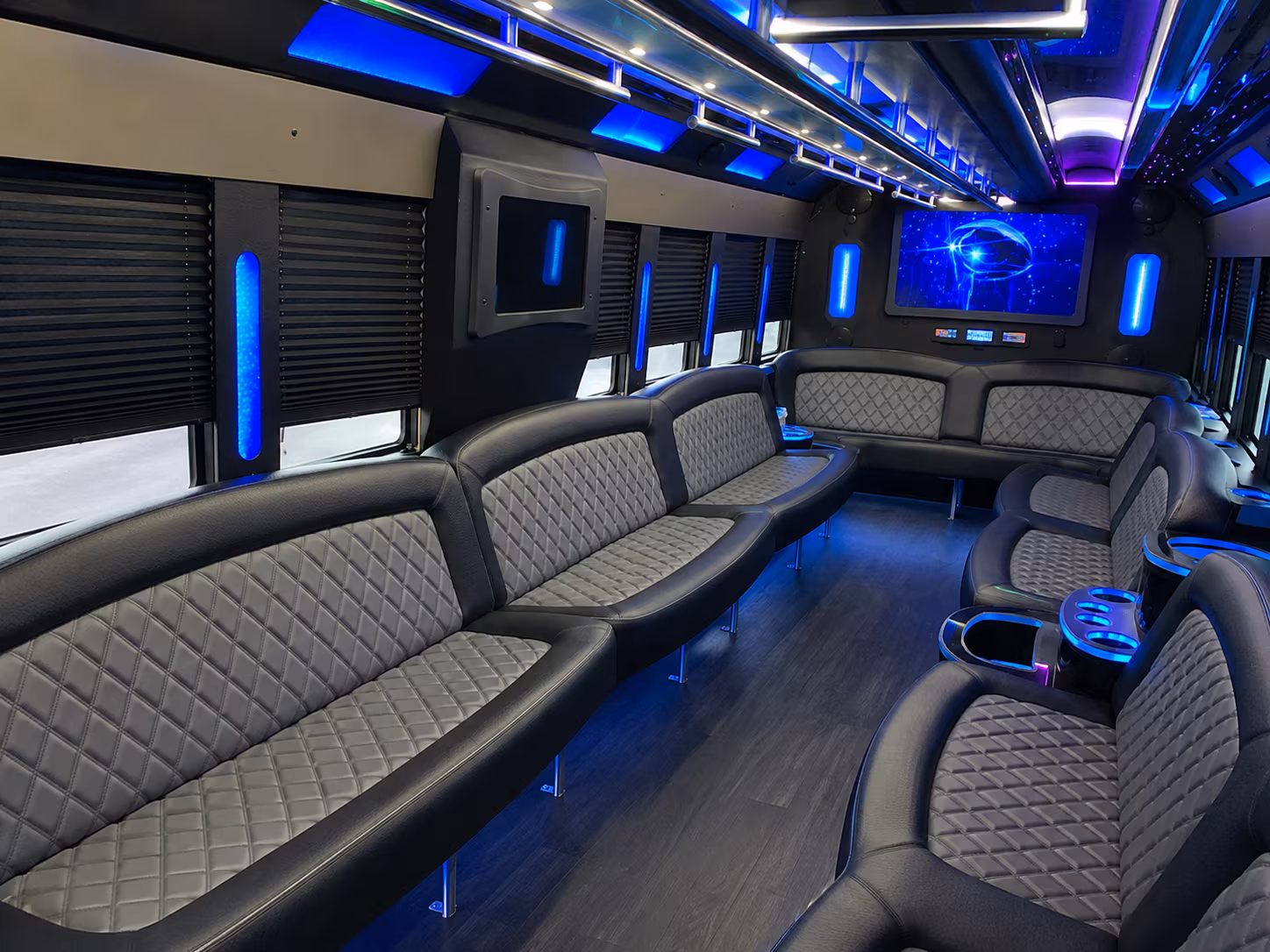 multi stop airport shuttle runs across ventura county and the greater la area