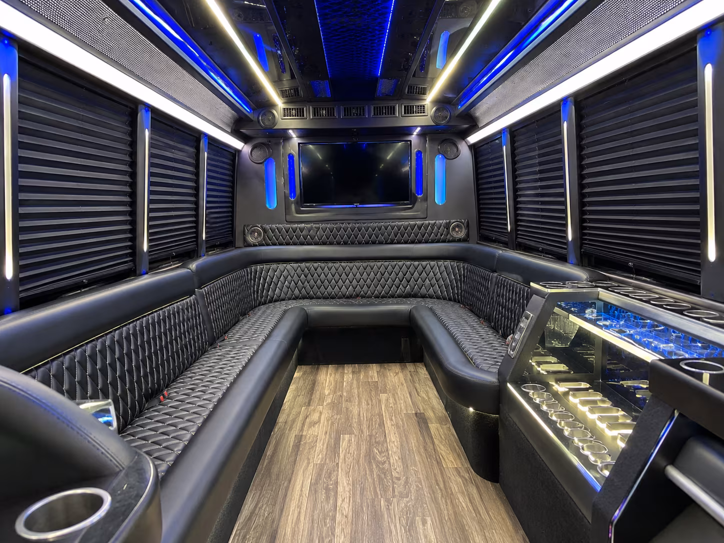 party buses for thousand oaks wine country birthday tours