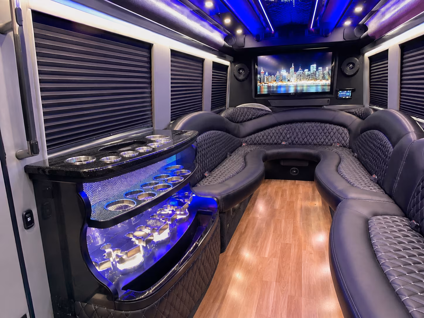 senior congregation shuttle buses for thousand oaks faith communities