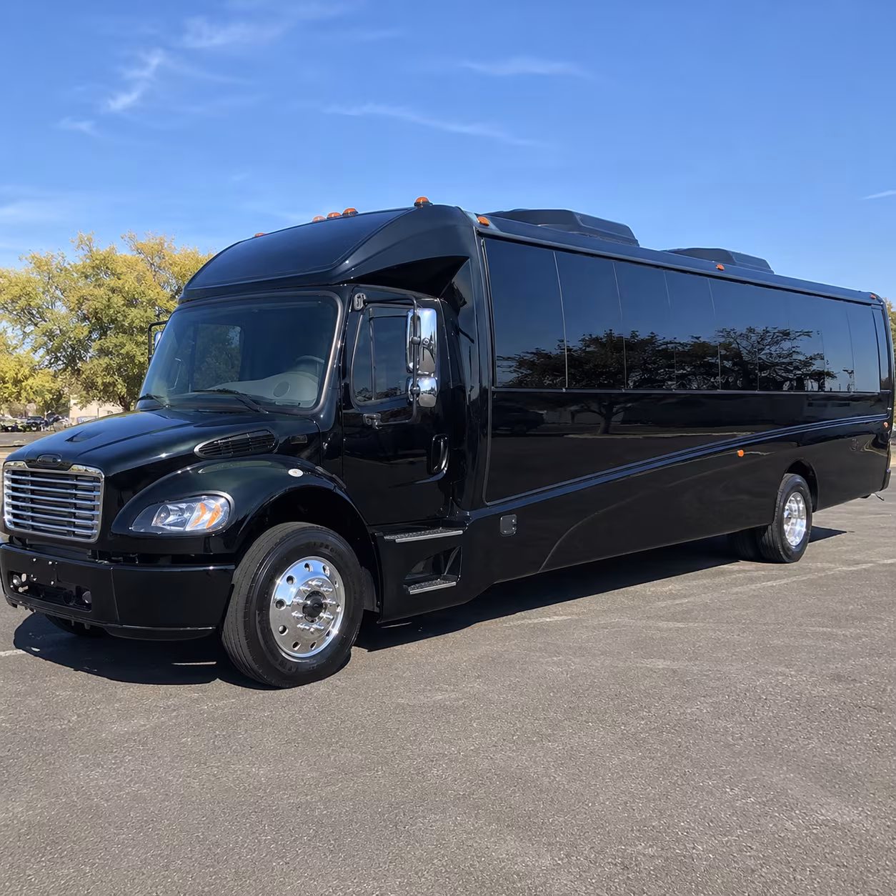 thousand oaks 35 passenger minibus