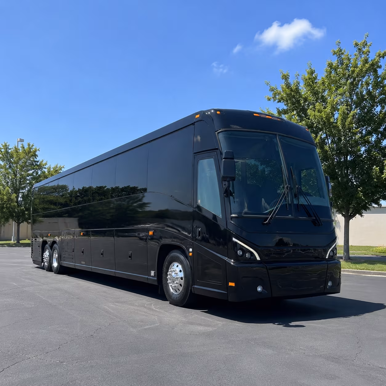 thousand oaks 56 passenger charter bus