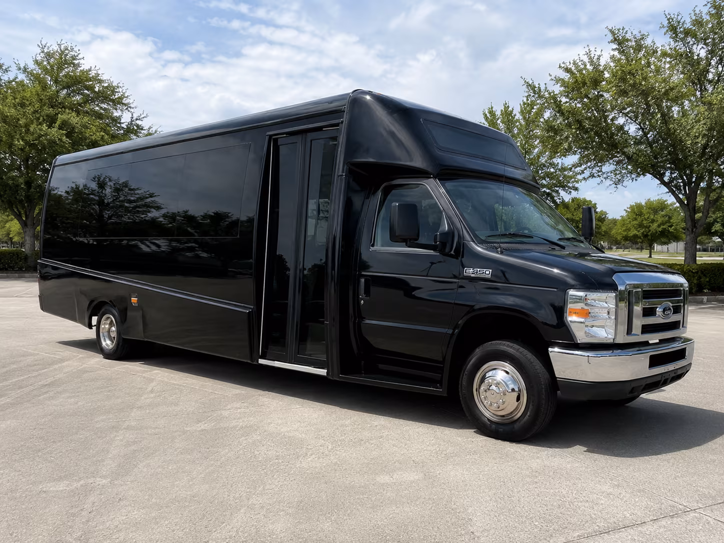 thousand oaks concert transportation onboard seating